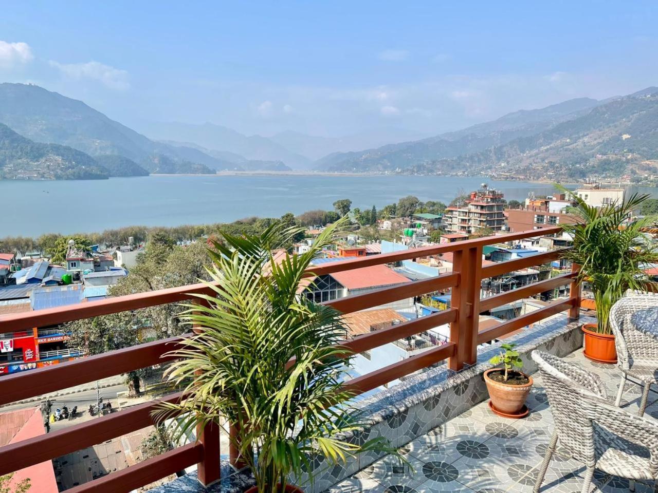 Pokhara Alpine And Springs酒店 外观 照片