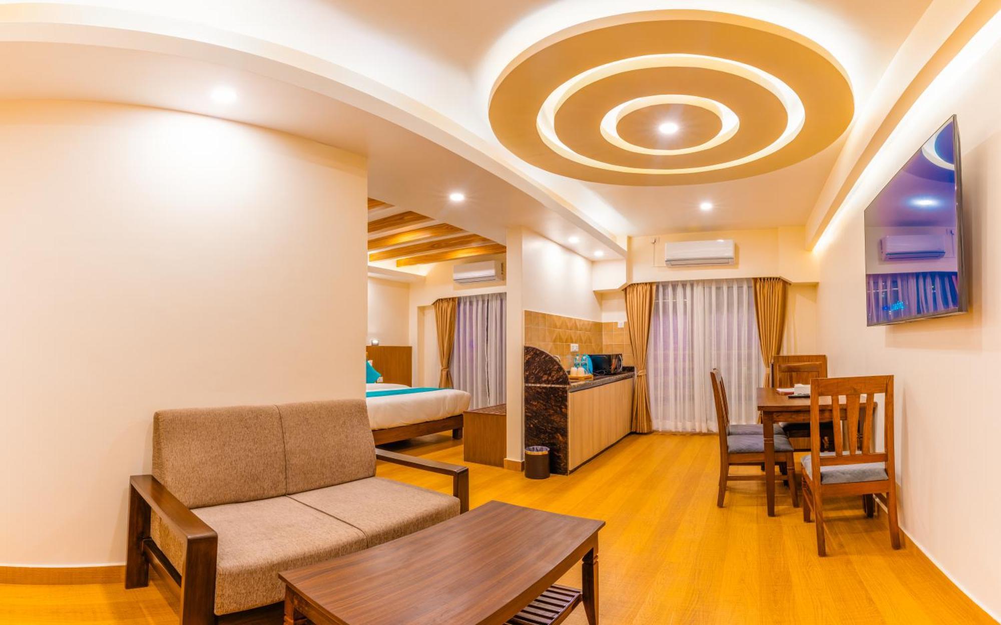 Pokhara Alpine And Springs酒店 外观 照片